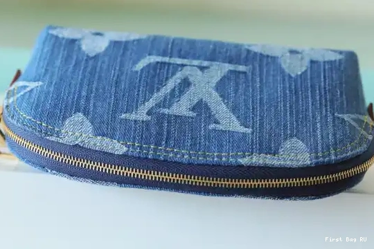 Firstbags ru review Vuitton Louis Pochette PM Cosmétique 0506